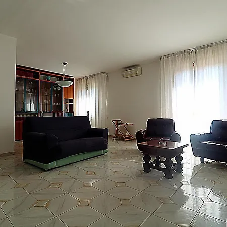 Maremma Holidays : Lisbona Apartmán *